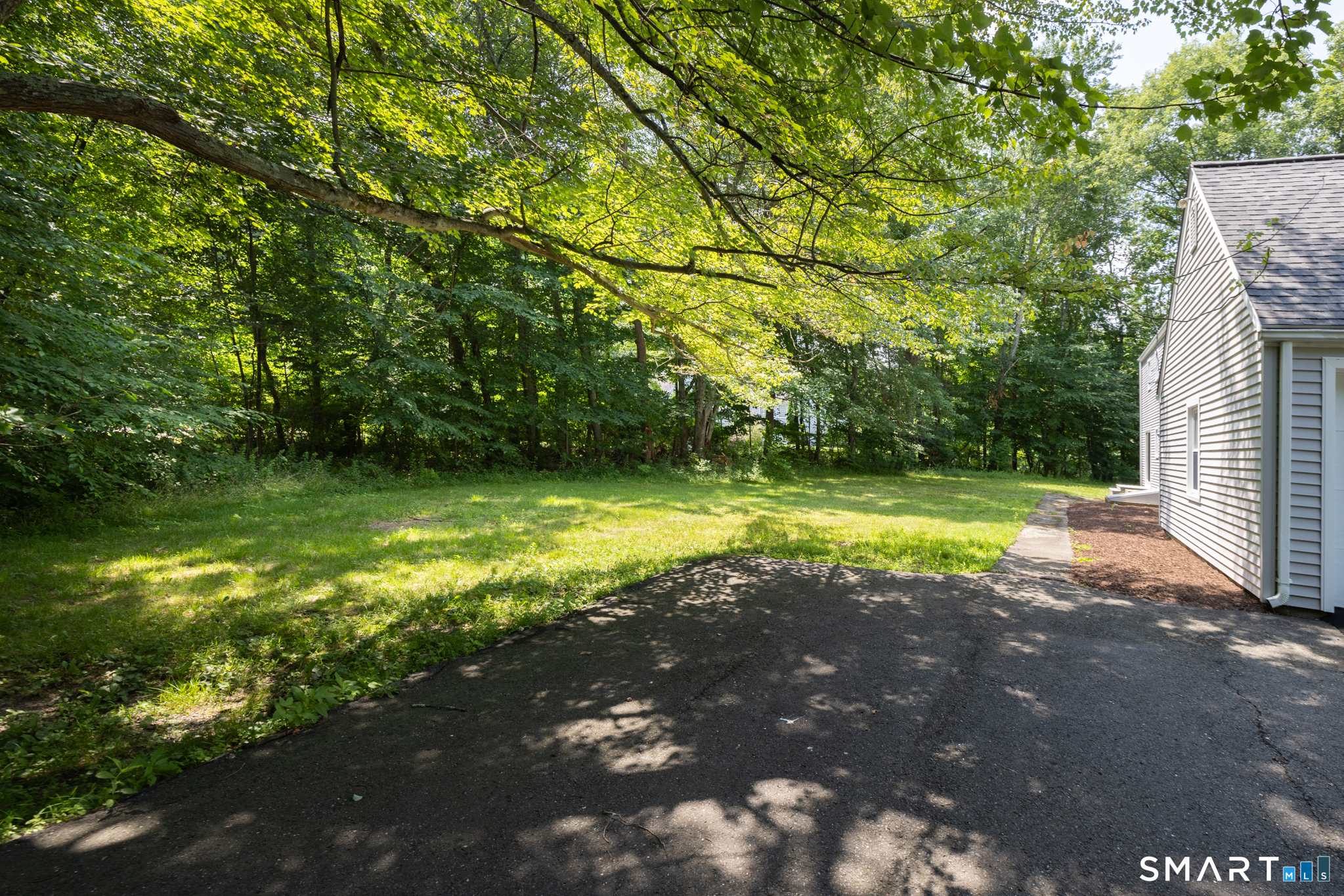 880 Whittemore Road Middlebury CT 06762