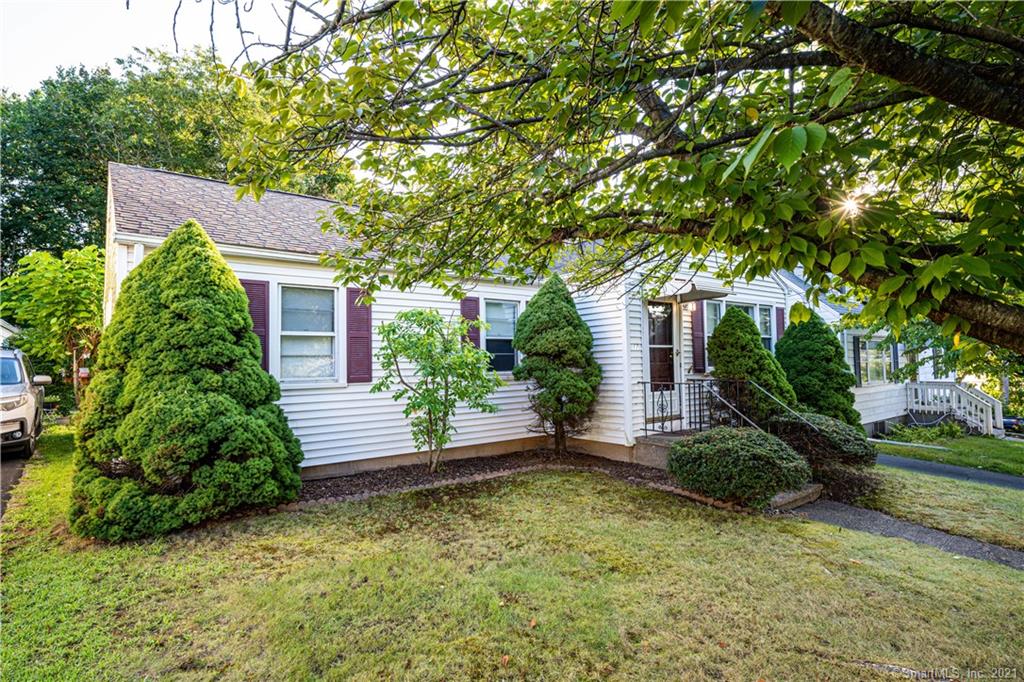 17 Foote Street Hamden CT 06517
