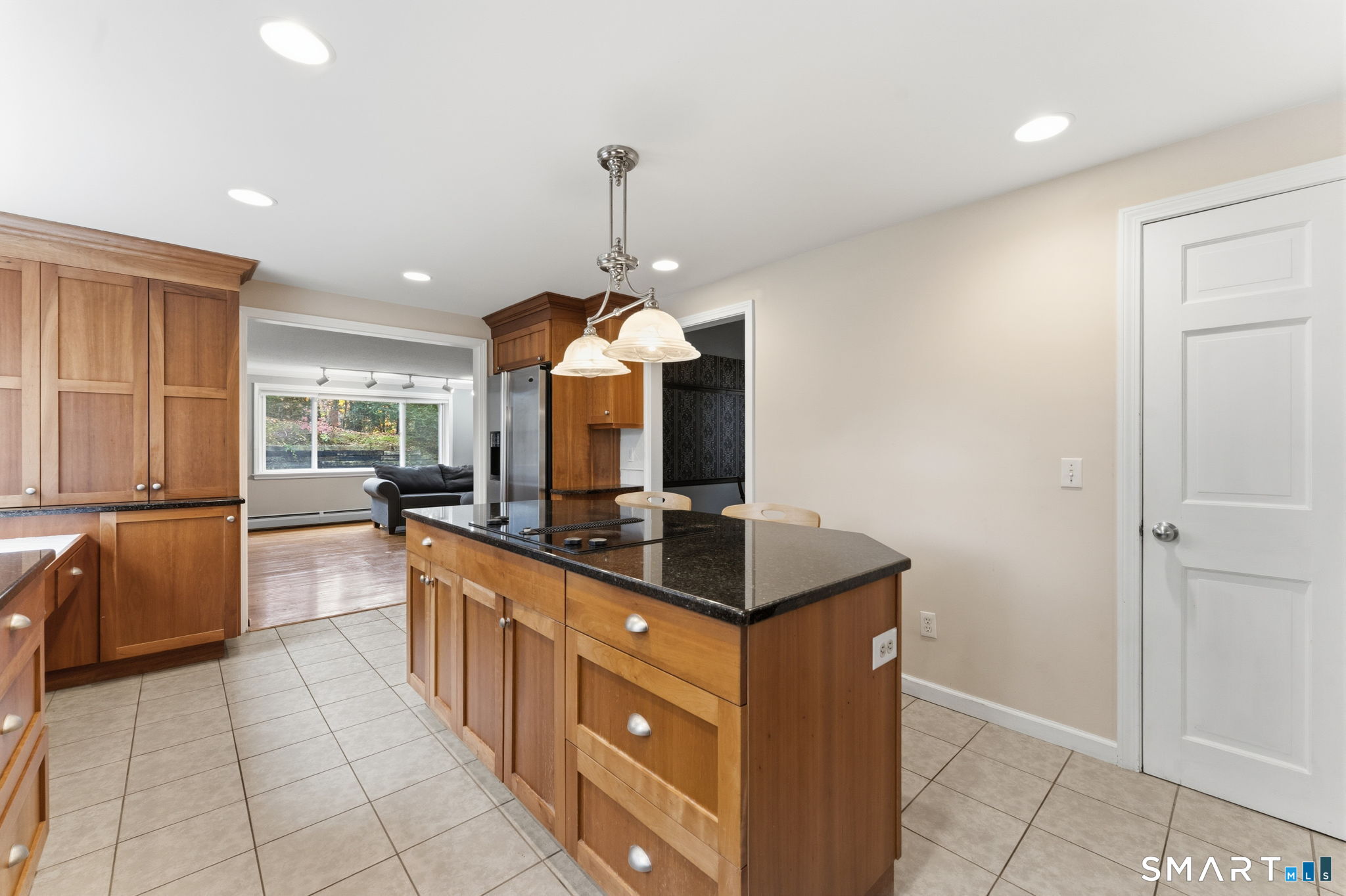 326 West Mountain Road Simsbury CT 06092