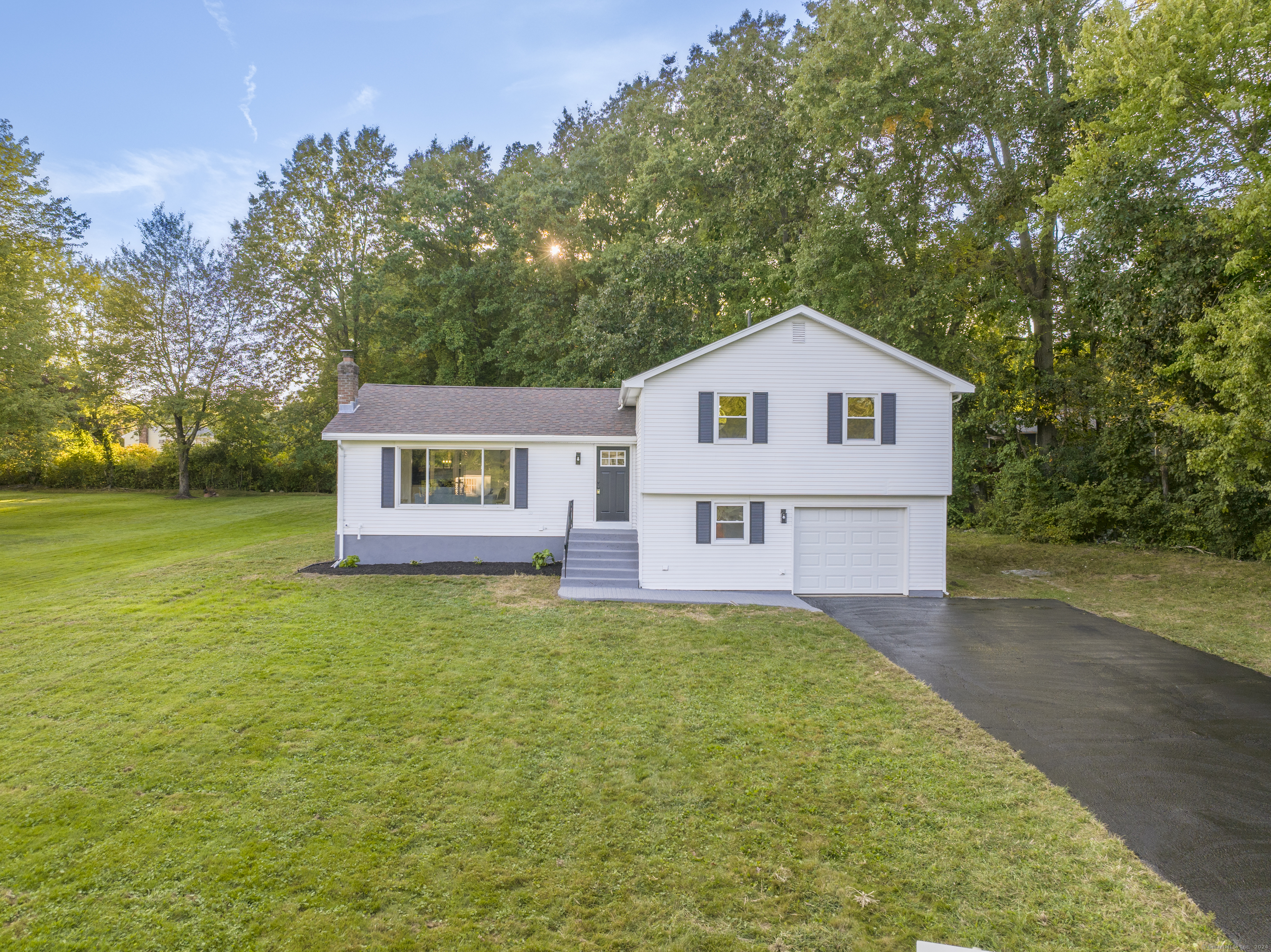 181 Willowcrest Drive Windsor CT 06095
