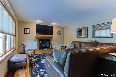 12 Big Spruce Lane West Haven CT 06516