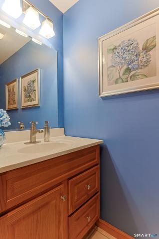 12 Big Spruce Lane West Haven CT 06516