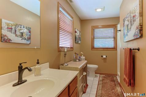 12 Big Spruce Lane West Haven CT 06516