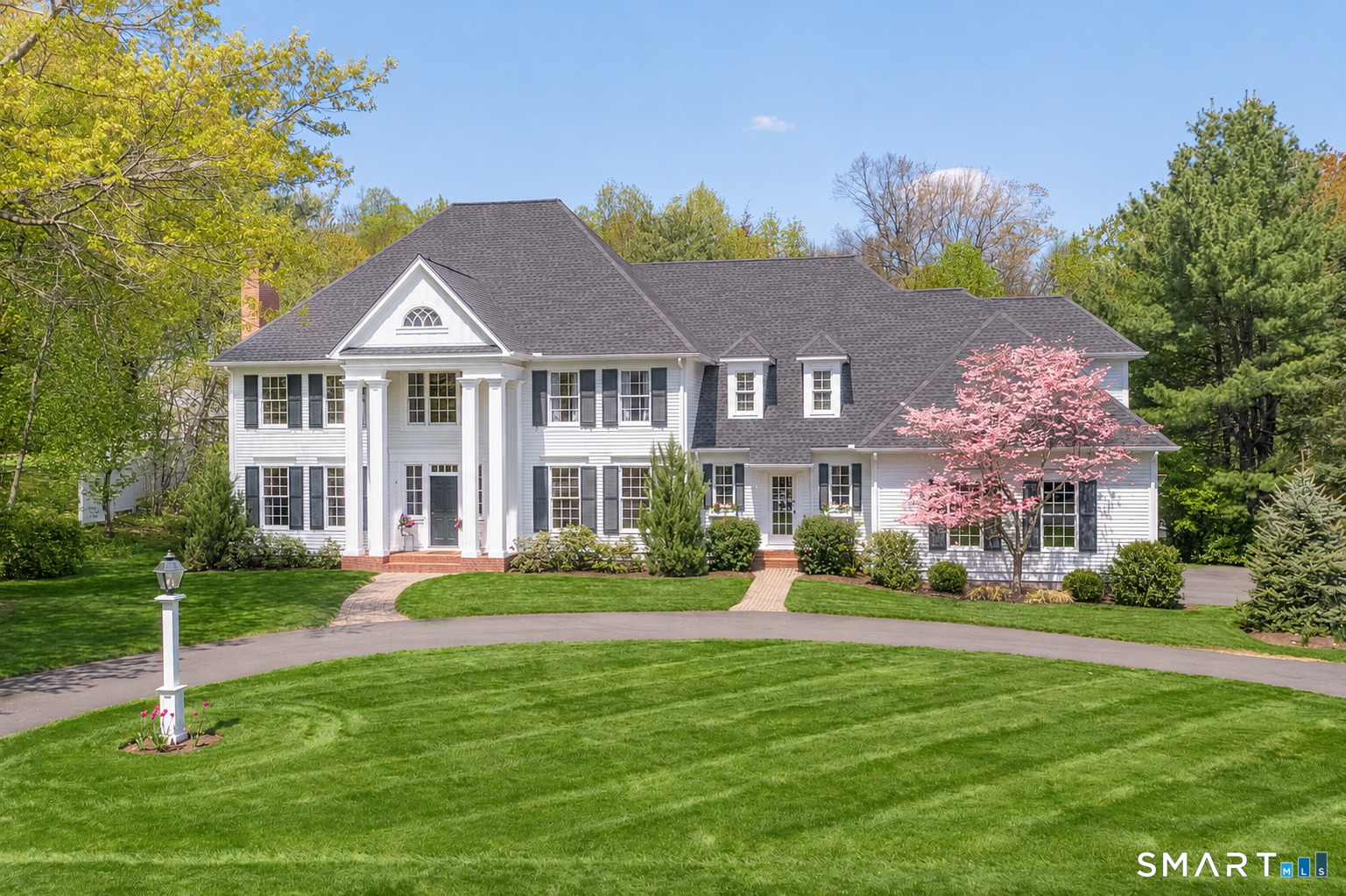 Avon CT, 6 Timothy Way