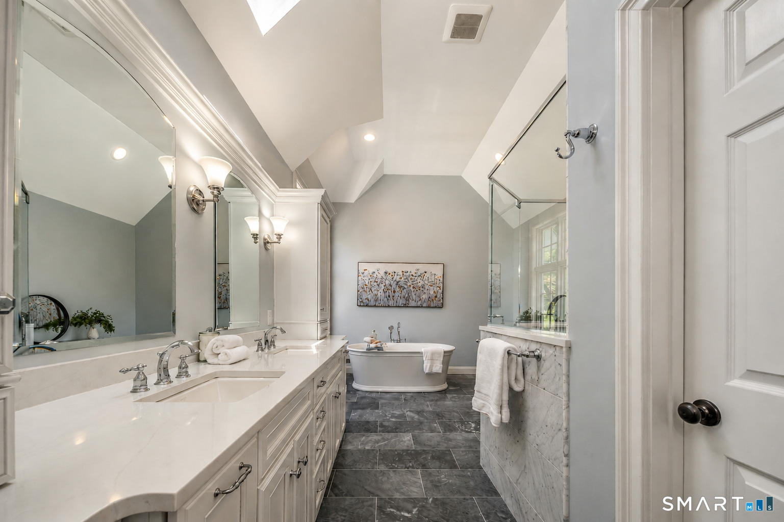 6 Timothy Way Avon CT 06001