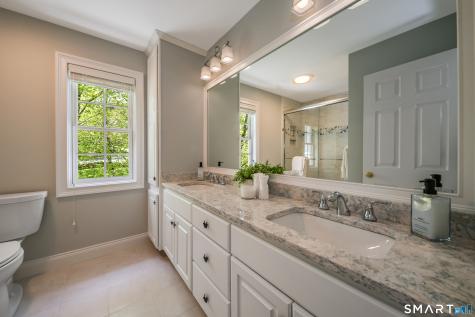 6 Timothy Way Avon CT 06001