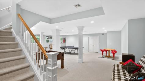 6 Timothy Way Avon CT 06001