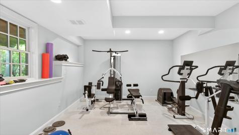 6 Timothy Way Avon CT 06001