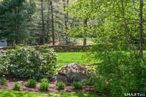 6 Timothy Way Avon CT 06001