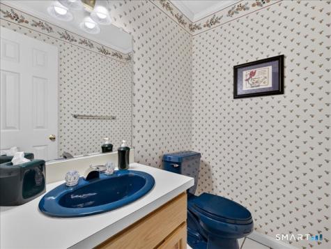 44 Overlook Avenue Groton CT 06355