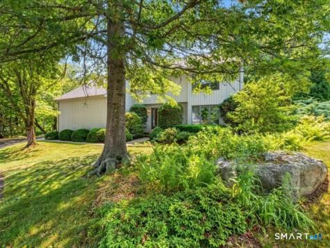 44 Overlook Avenue Groton CT 06355