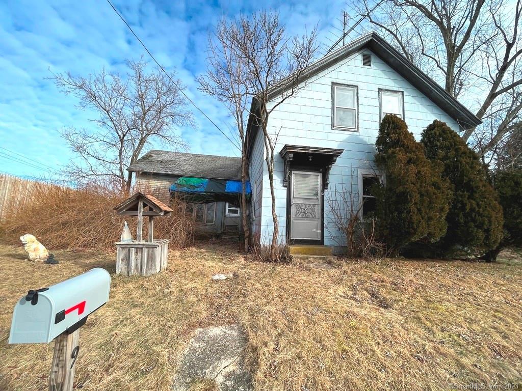 9 Lillibridge Avenue Voluntown CT 06384