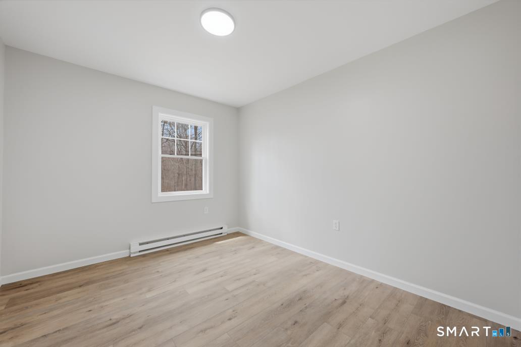 211 Forsyth Road Montville CT 06370