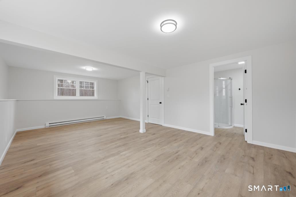 211 Forsyth Road Montville CT 06370