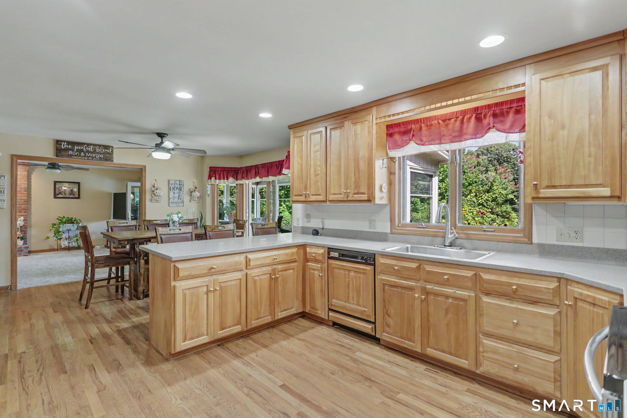 94 Tomlinson Road Seymour CT 06483
