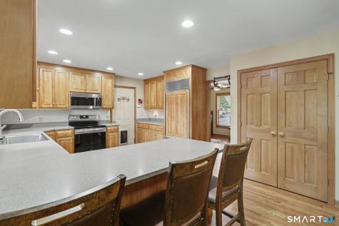 94 Tomlinson Road Seymour CT 06483