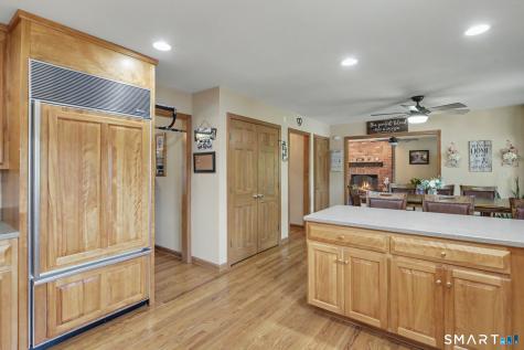 94 Tomlinson Road Seymour CT 06483