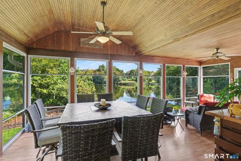 94 Tomlinson Road Seymour CT 06483