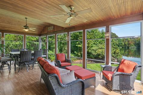 94 Tomlinson Road Seymour CT 06483