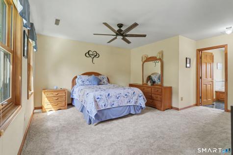 94 Tomlinson Road Seymour CT 06483