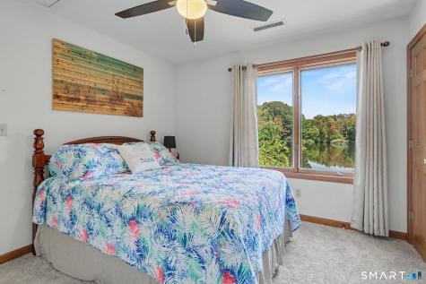 94 Tomlinson Road Seymour CT 06483