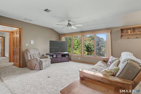 94 Tomlinson Road Seymour CT 06483