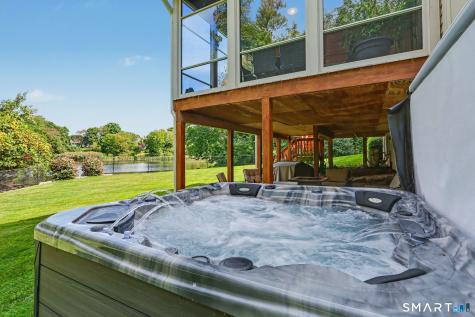 94 Tomlinson Road Seymour CT 06483