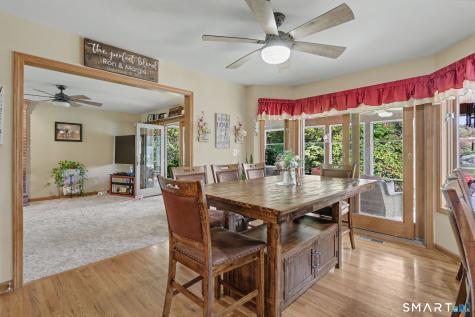 94 Tomlinson Road Seymour CT 06483