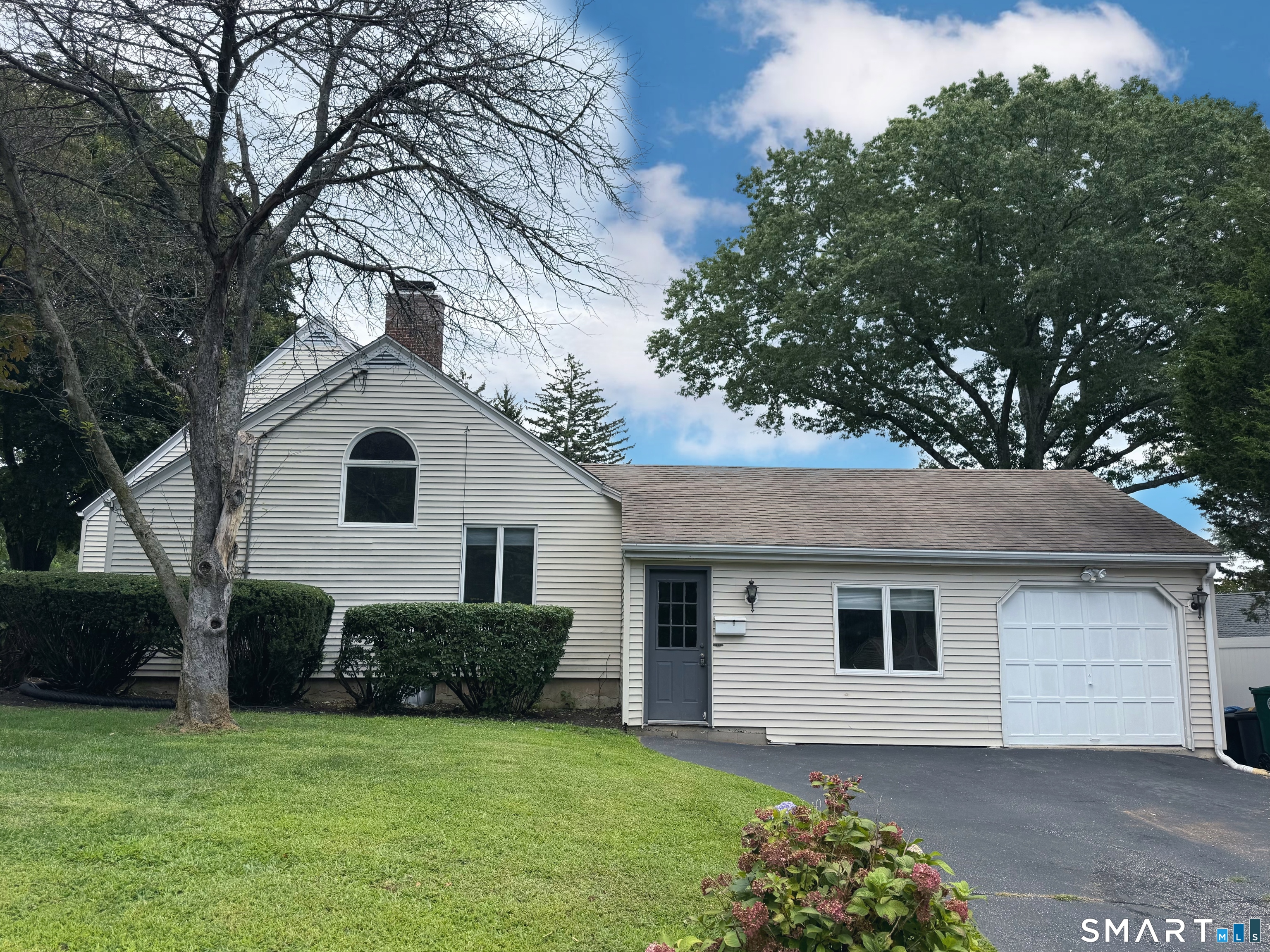 219 Anson Street Stratford CT 06614