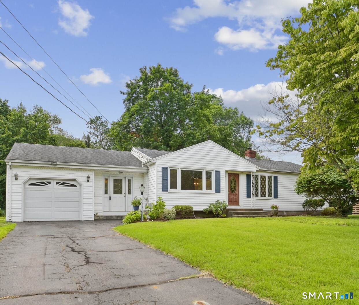 19 Palmer Road North Haven CT 06473