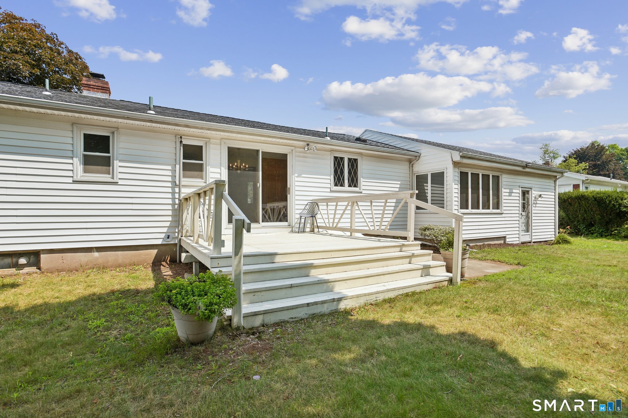 19 Palmer Road North Haven CT 06473
