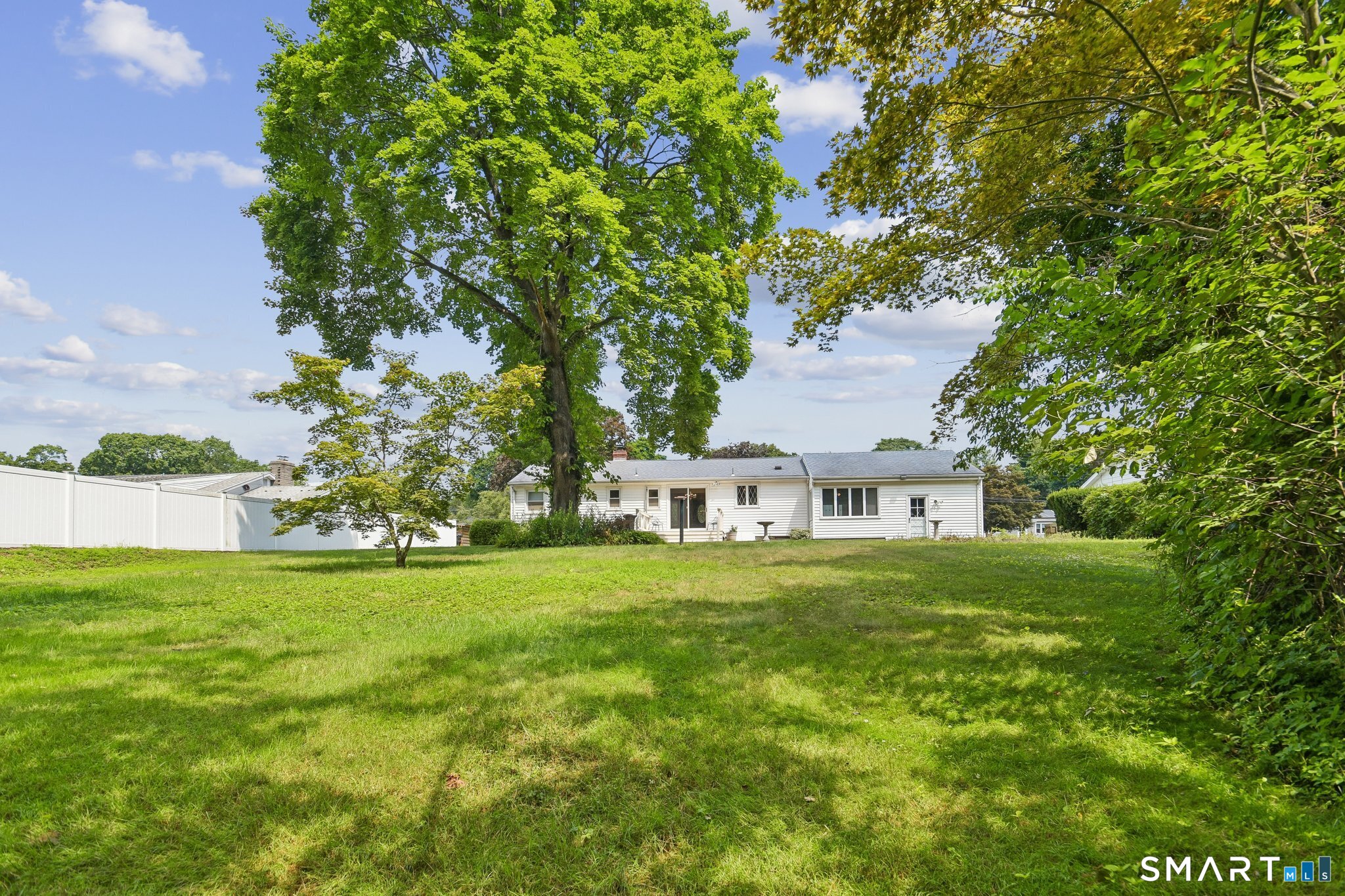 19 Palmer Road North Haven CT 06473