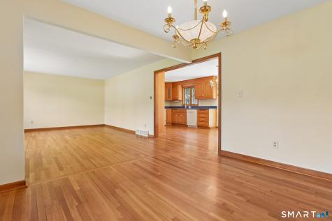 19 Palmer Road North Haven CT 06473