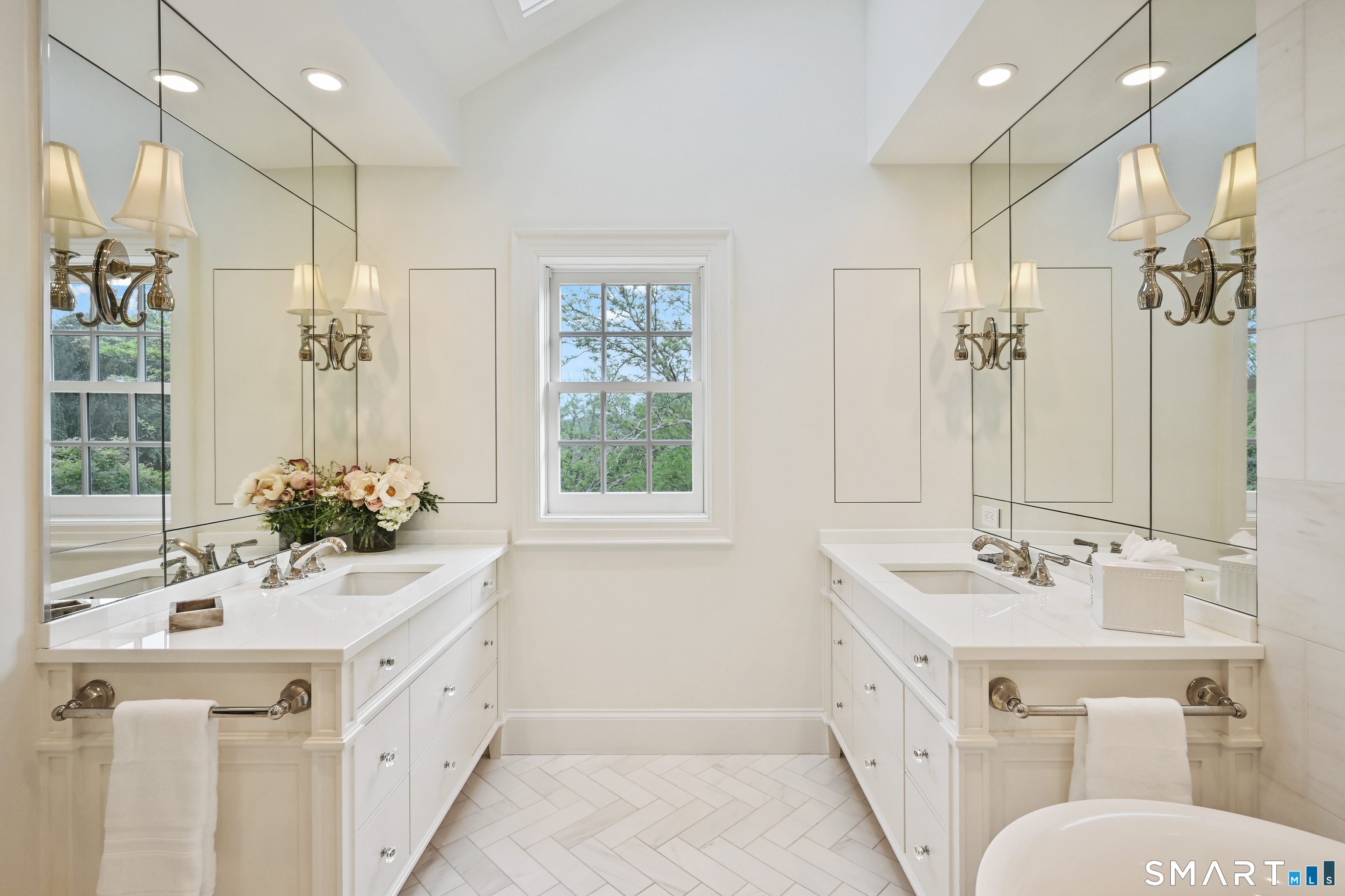 21 School Road Wilton CT 06897