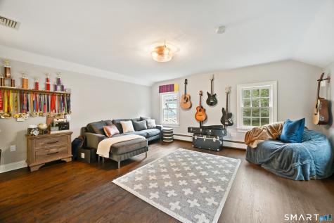 21 School Road Wilton CT 06897