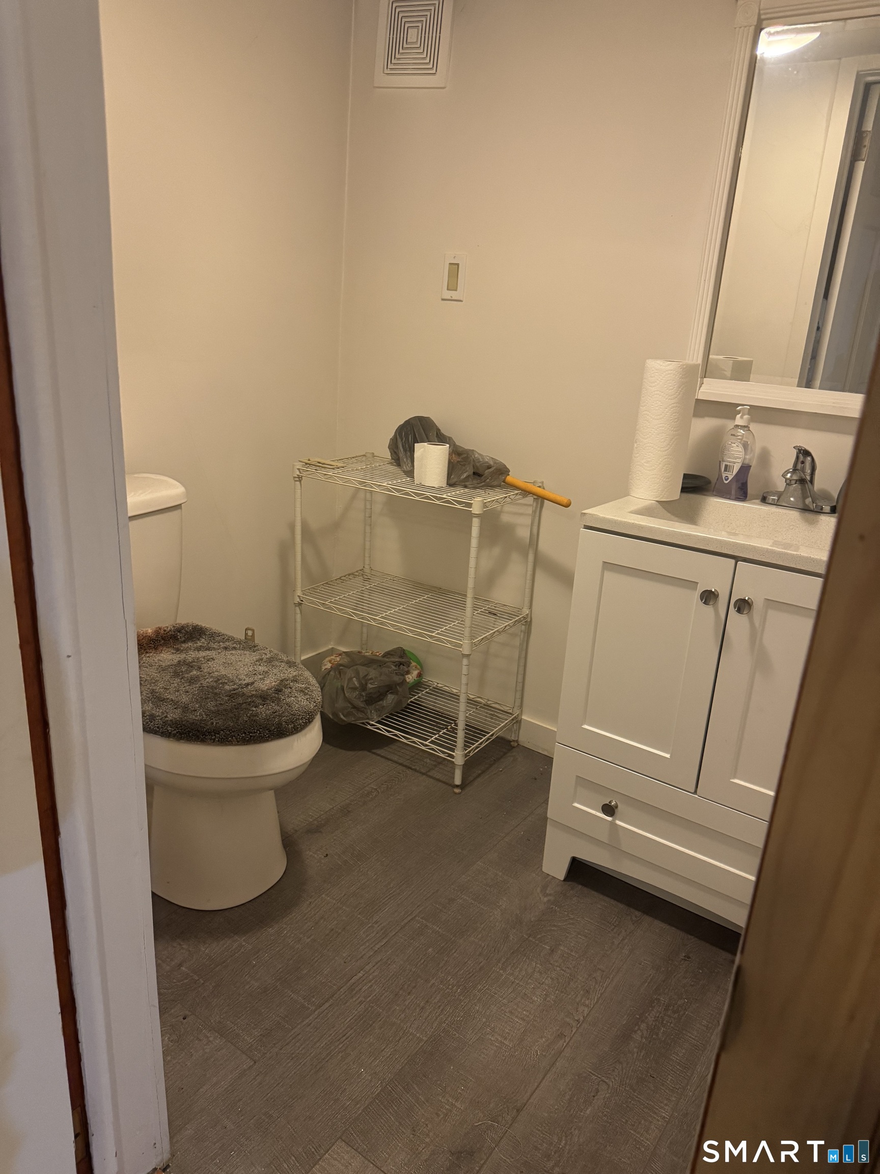 712 Woodin Street Hamden CT 06514