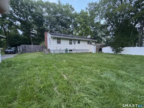 712 Woodin Street Hamden CT 06514