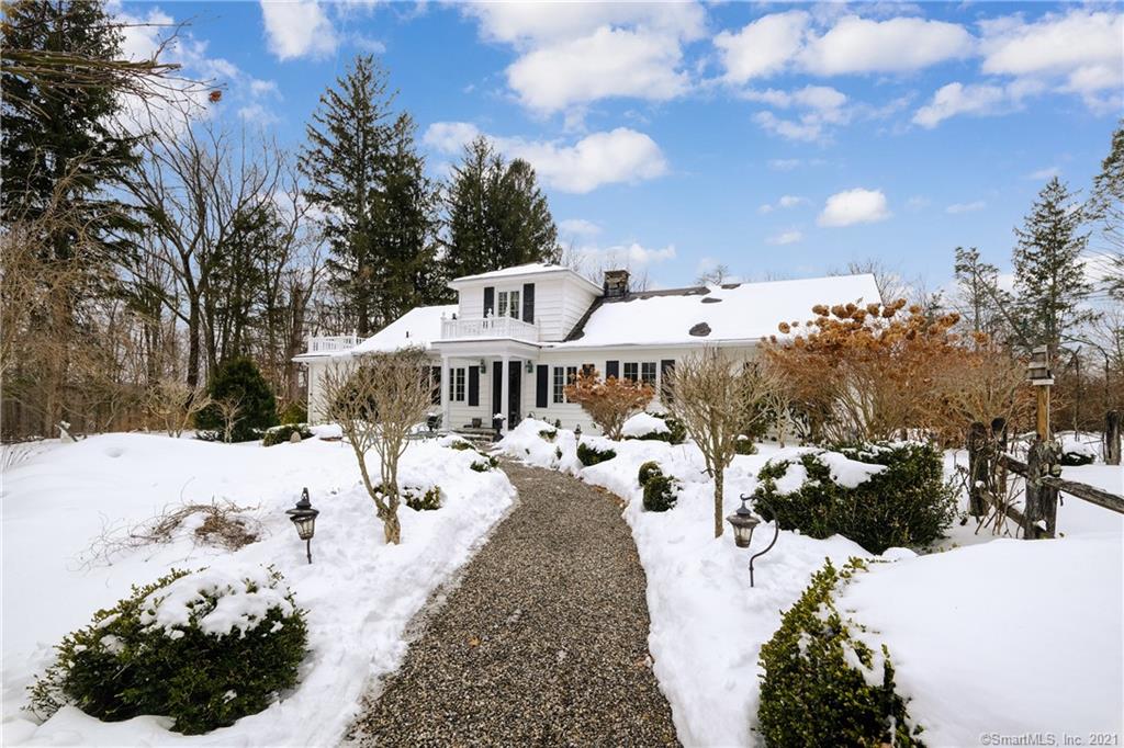 9 Pine Hill Road New Fairfield CT 06812