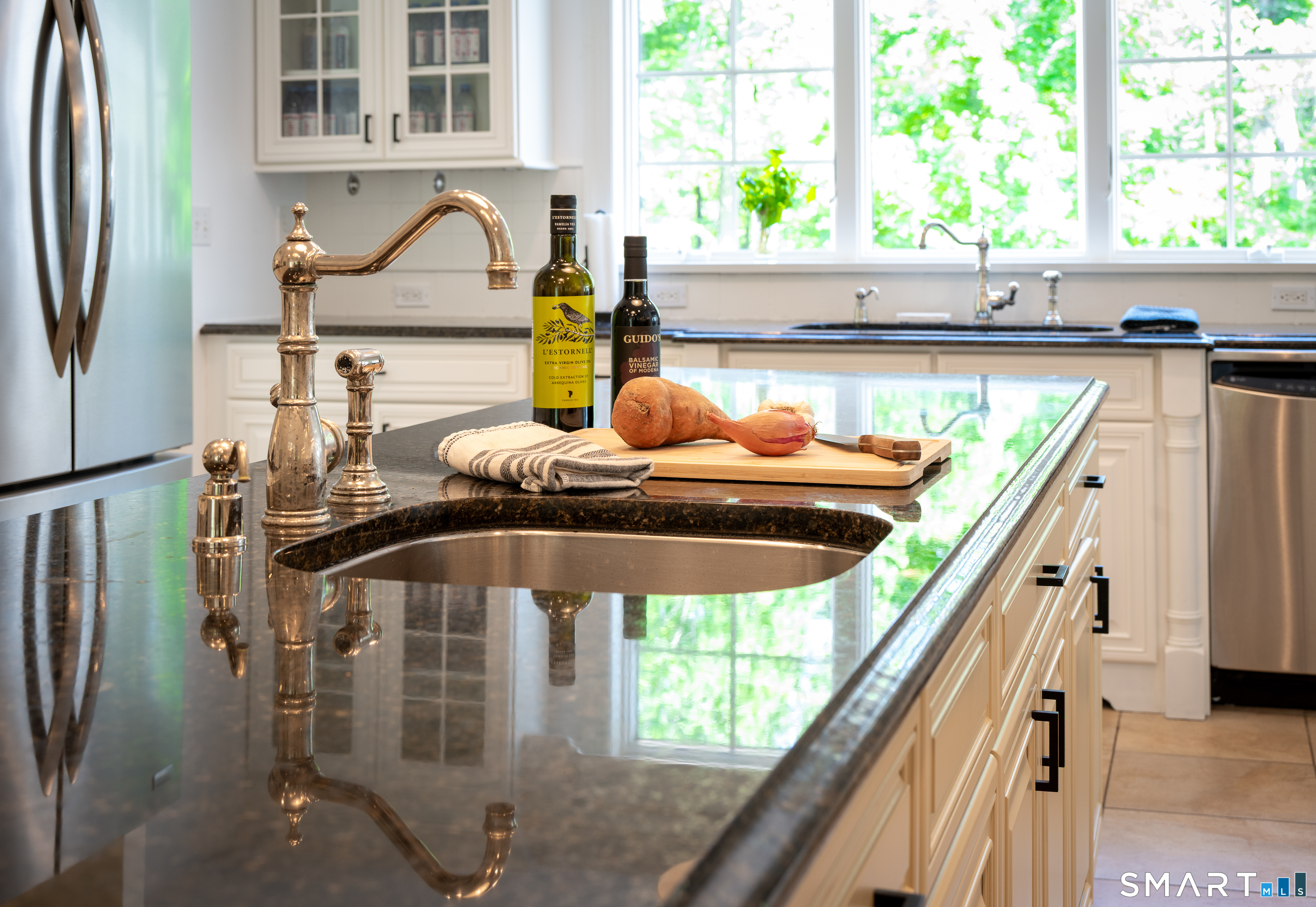 12 West Mountain Road Sharon CT 06069