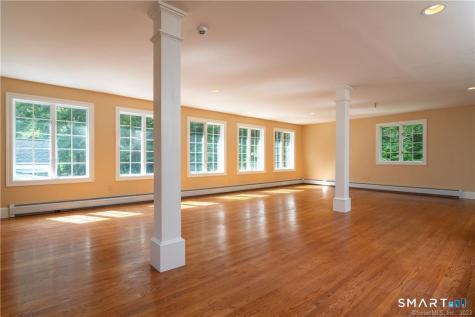 12 West Mountain Road Sharon CT 06069
