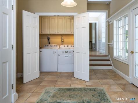 12 West Mountain Road Sharon CT 06069