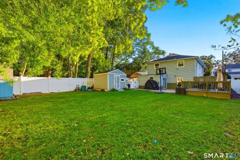 208 Sunrise Terrace Bridgeport CT 06606