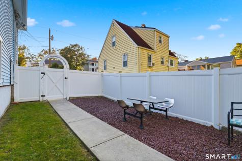 208 Sunrise Terrace Bridgeport CT 06606