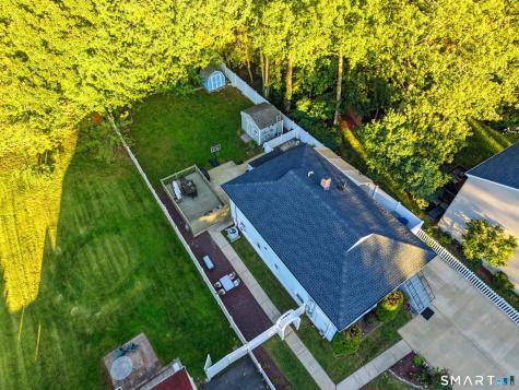 208 Sunrise Terrace Bridgeport CT 06606