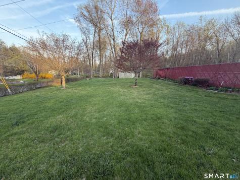 2 Ken Oaks Drive Danbury CT 06810