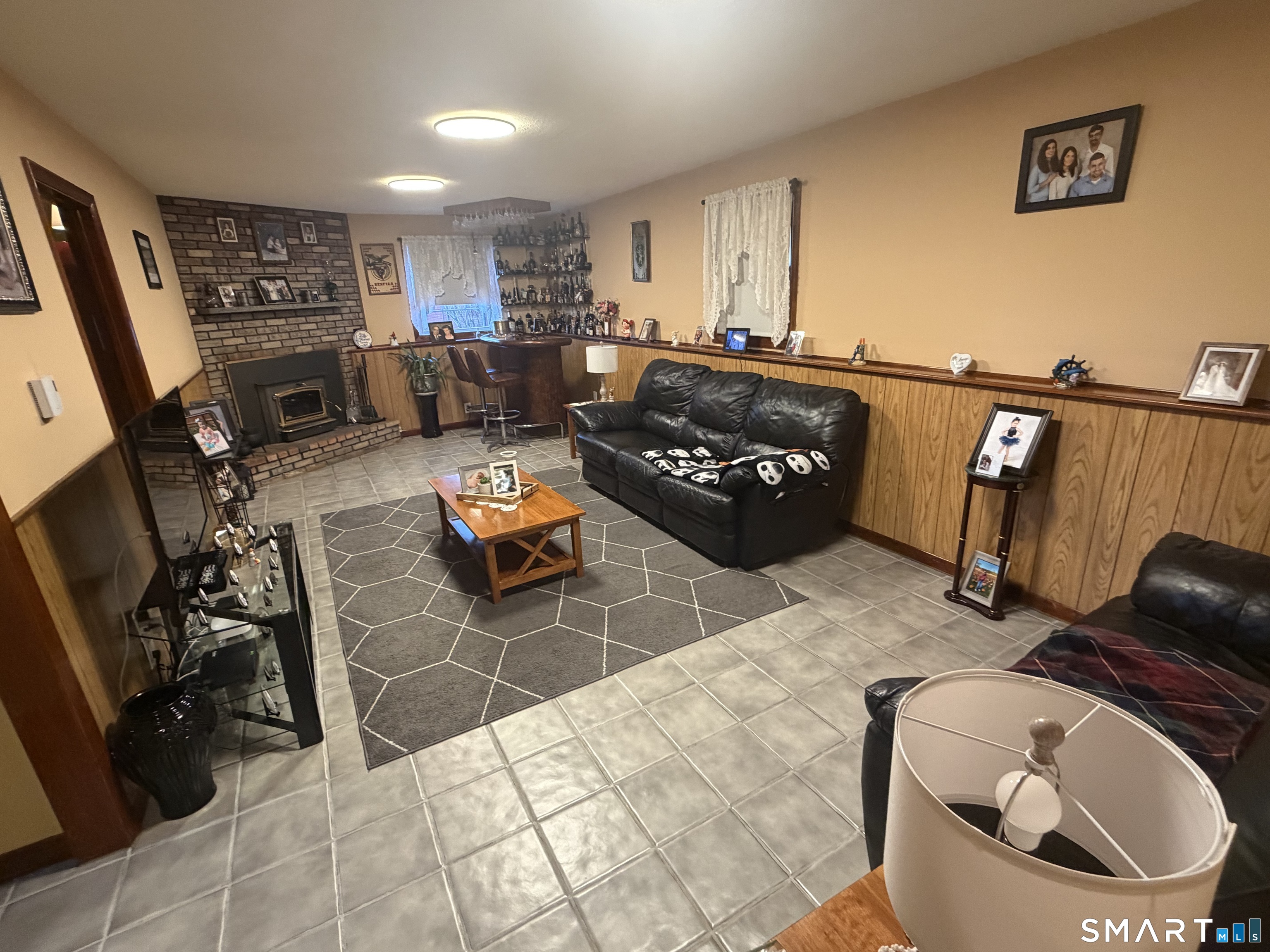 2 Ken Oaks Drive Danbury CT 06810