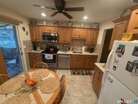 2 Ken Oaks Drive Danbury CT 06810