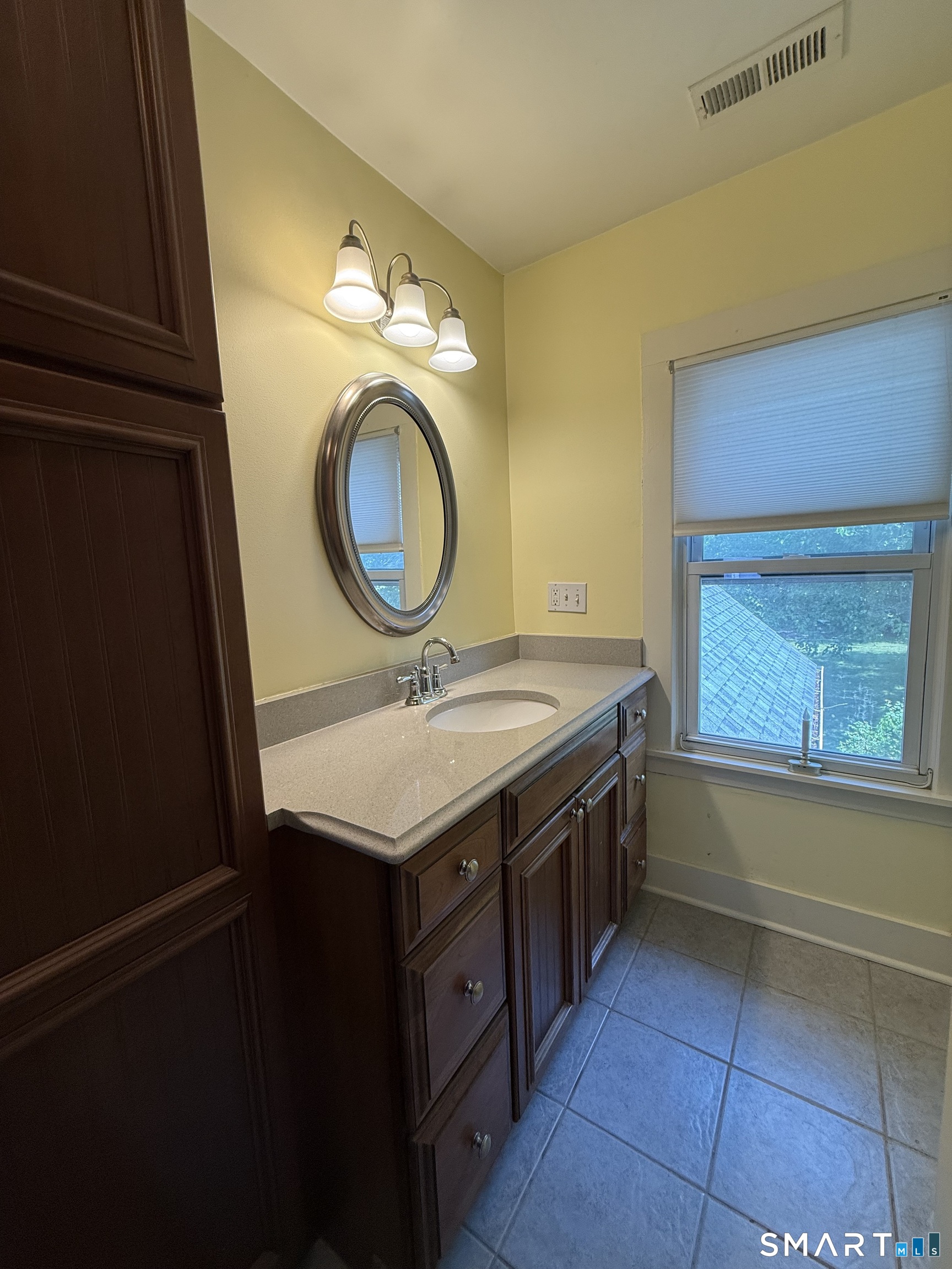 87 Starkweather Street Manchester CT 06042