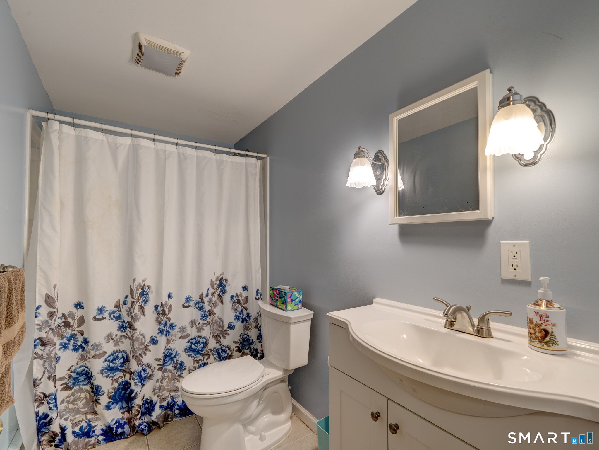 11 Forest Lane Bloomfield CT 06002