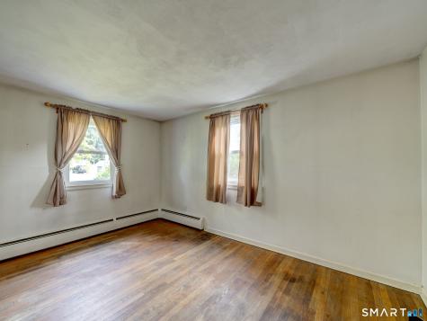 11 Forest Lane Bloomfield CT 06002
